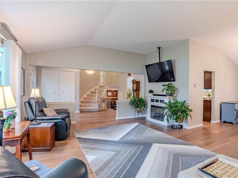27563 Hemlock Drive , Westlake, OH 44145 Photo 11