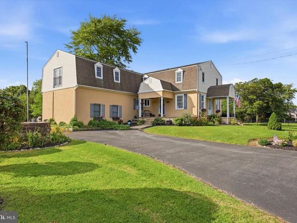 414 LOWER STATE ROAD, NORTH WALES, PA 19454