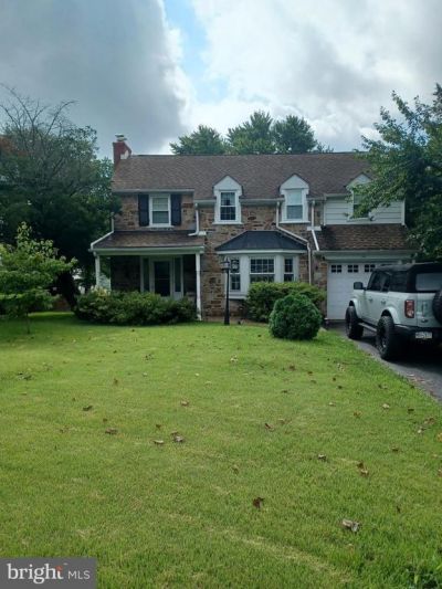 54 BURNSIDE AVENUE, NORRISTOWN, PA 19403