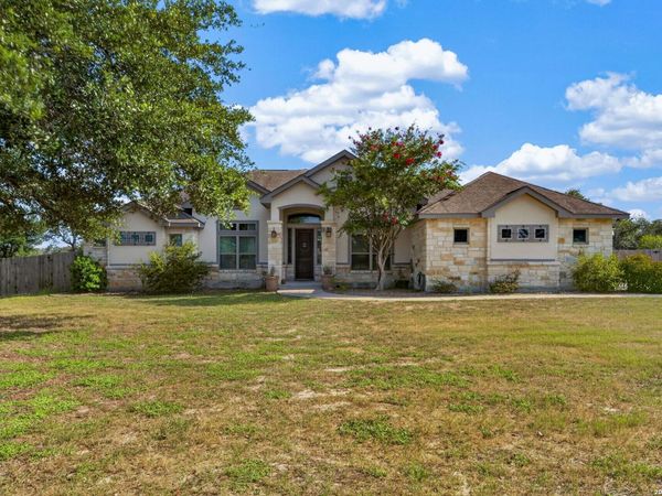129 Vintage Ranch, La Vernia, TX 78121