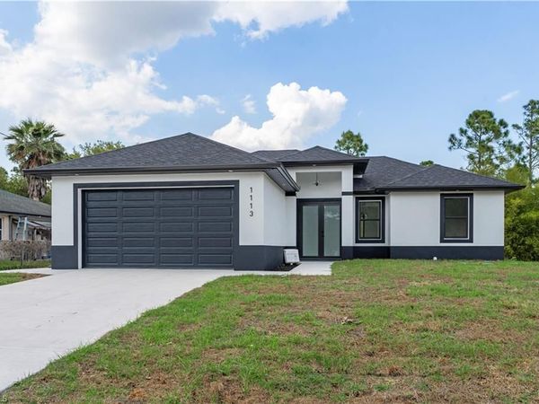 1113 Enrique ST E, LEHIGH ACRES, FL 33974