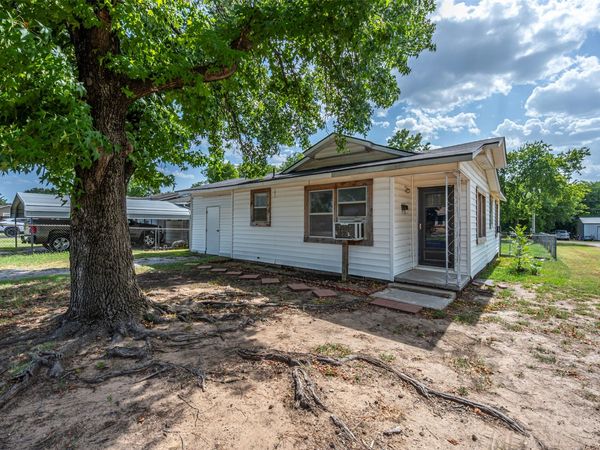 507 N 2nd , Davis, OK 73030