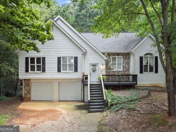 6055 Rolling Oaks Lane, Cumming, GA 30040