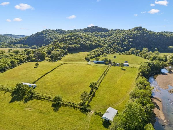 97 Seabo Valley Ln , Hickman, TN 38567