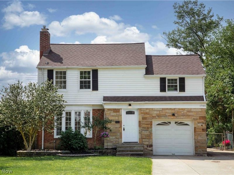 1766 Longwood Drive, Mayfield Heights, OH 44124 Photo 1