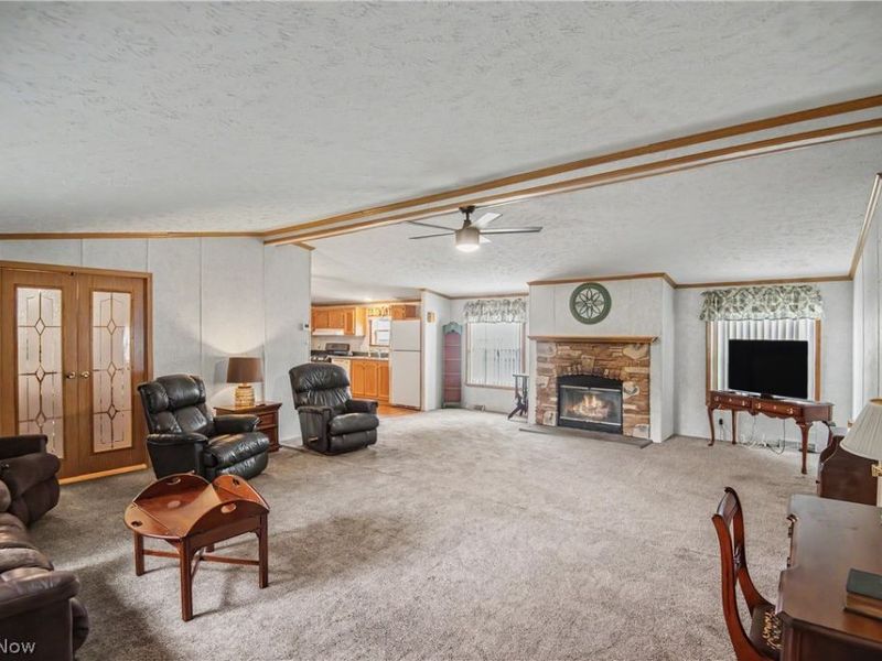 209 Cherry Avenue, Niles, OH 44446 Photo 8