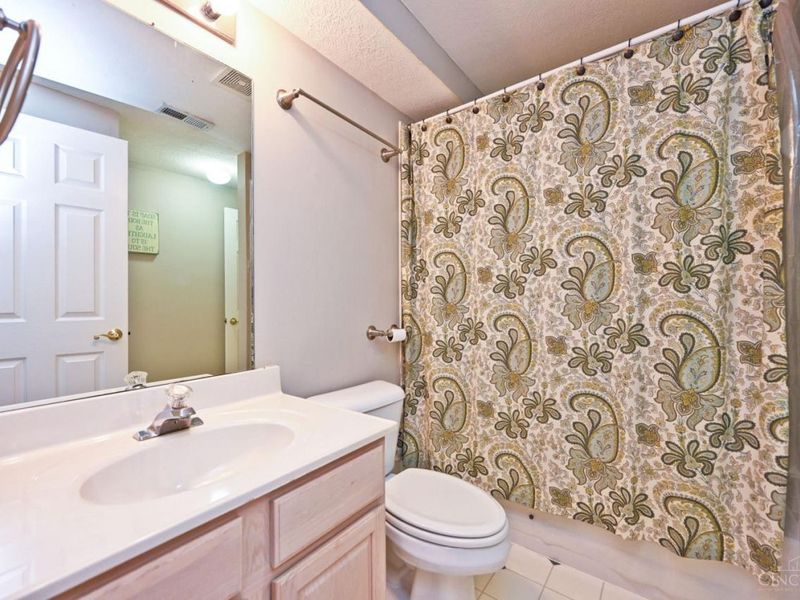 940 Weninger Circle, Cincinnati, OH 45203 Photo 31