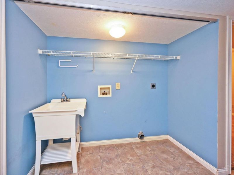 940 Weninger Circle, Cincinnati, OH 45203 Photo 35
