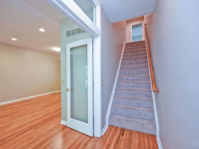 940 Weninger Circle, Cincinnati, OH 45203 Photo 9