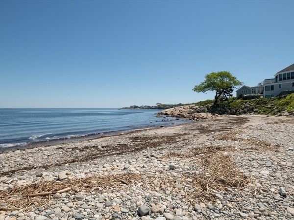 34 Beach St., Unit A, Rockport, MA 01966