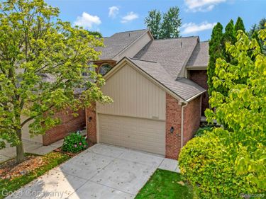 55441 Boardwalk Drive, Shelby Township, Mi 48316