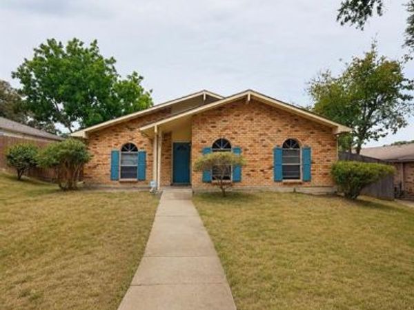 2937 Emberwood Drive, Garland, TX 75043