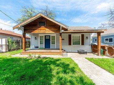 719 Melba Street, Dallas, TX 75208