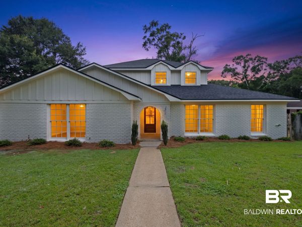 2592 Wagon Tongue Dr, Mobile, AL 36695