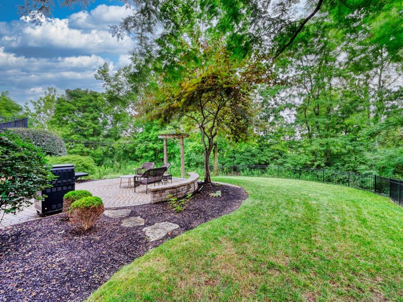 631 Meadow Wood Drive, Crescent Springs, KY 41017 Photo 36
