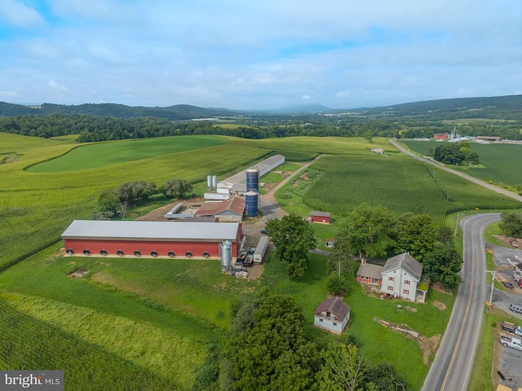 7439 COUNTY LINE ROAD , WINFIELD, PA 17889