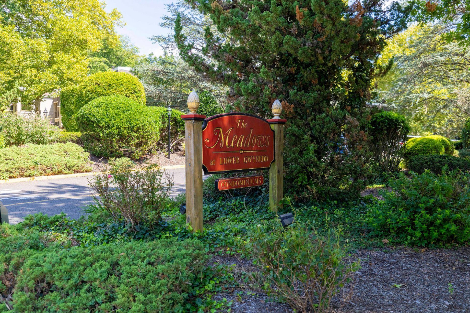 501 N BETHLEHEM PIKE , AMBLER, PA 19002