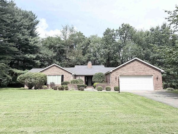 20711 Windrush Court, South Bend, IN 46614