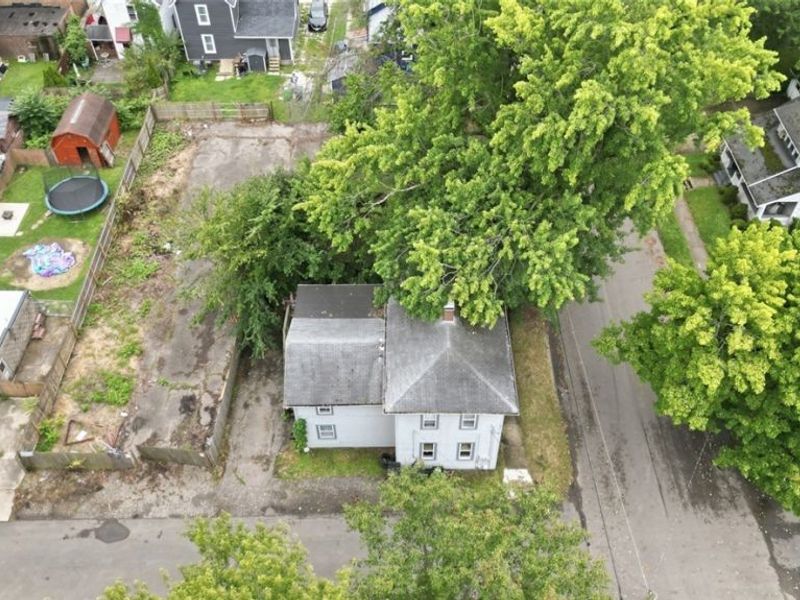 820 Parkview Street NE, Massillon, OH 44646 Photo 48