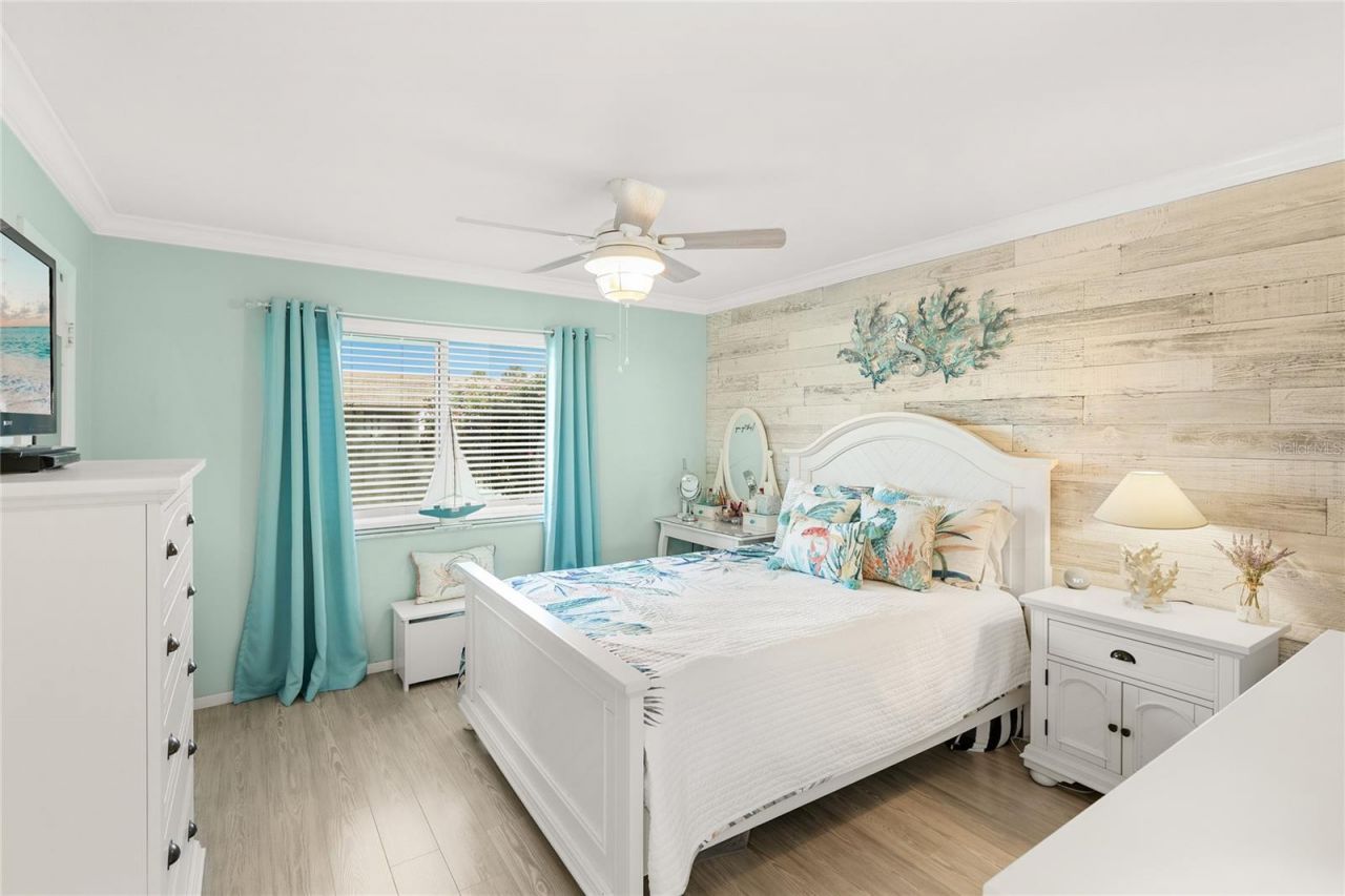 2740 Riverbluff Parkway, Unit V107, Sarasota, FL 34231 Photo