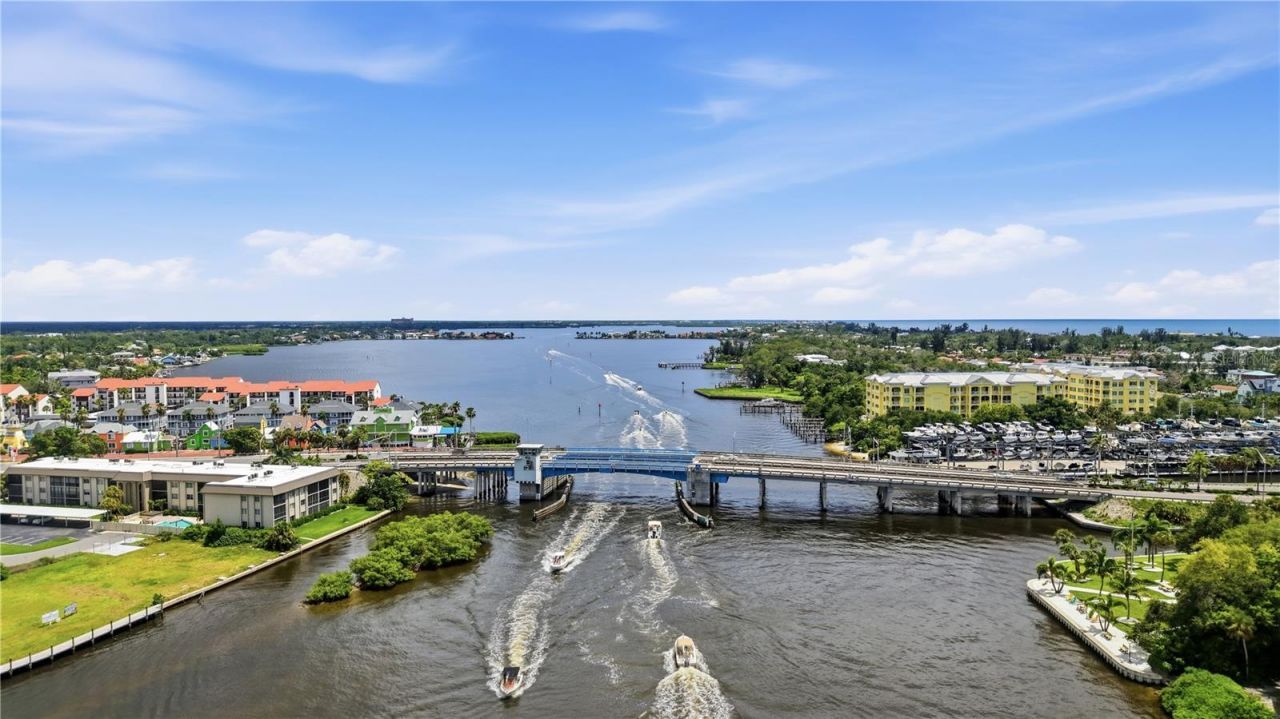 2740 Riverbluff Parkway, Unit V107, Sarasota, FL 34231 Photo