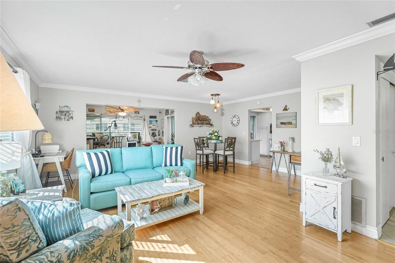 2740 Riverbluff Parkway, Unit V107, Sarasota, FL 34231 Photo