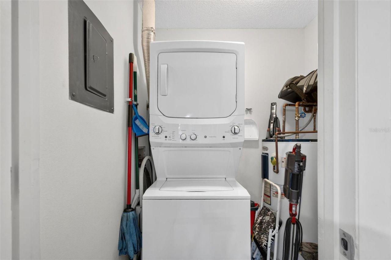 2721 72nd Street Court W, Unit 2721, Bradenton, FL 34209 Photo