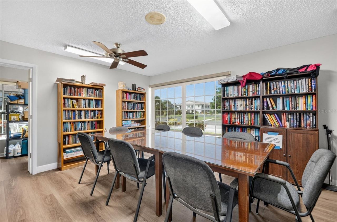 2721 72nd Street Court W, Unit 2721, Bradenton, FL 34209 Photo