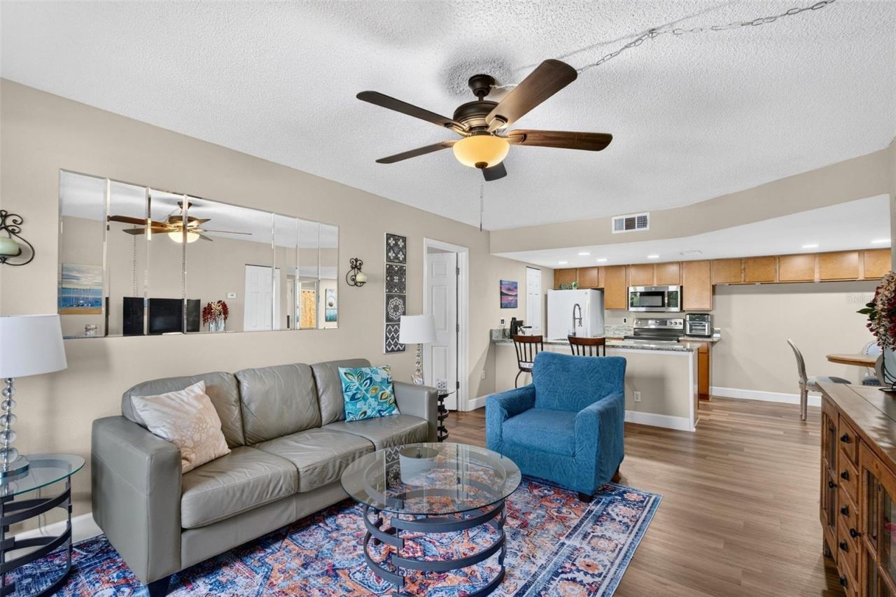 2721 72nd Street Court W, Unit 2721, Bradenton, FL 34209 Photo