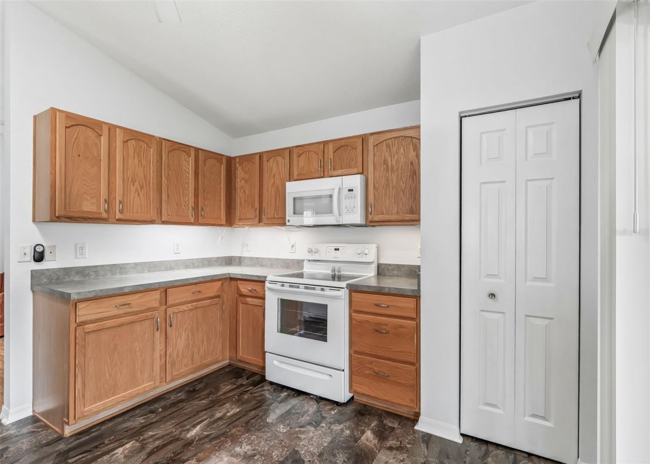 11137 SE 174th Loop, Summerfield, FL 34491 Photo