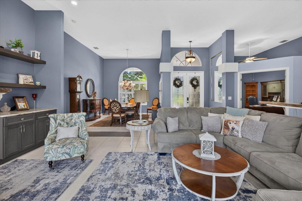 8735 Crescent Forest Boulevard, New Port Richey, FL 34654 Photo
