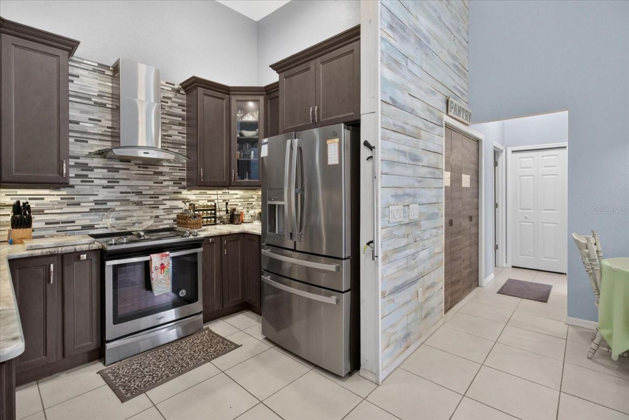 8735 Crescent Forest Boulevard, New Port Richey, FL 34654 Photo