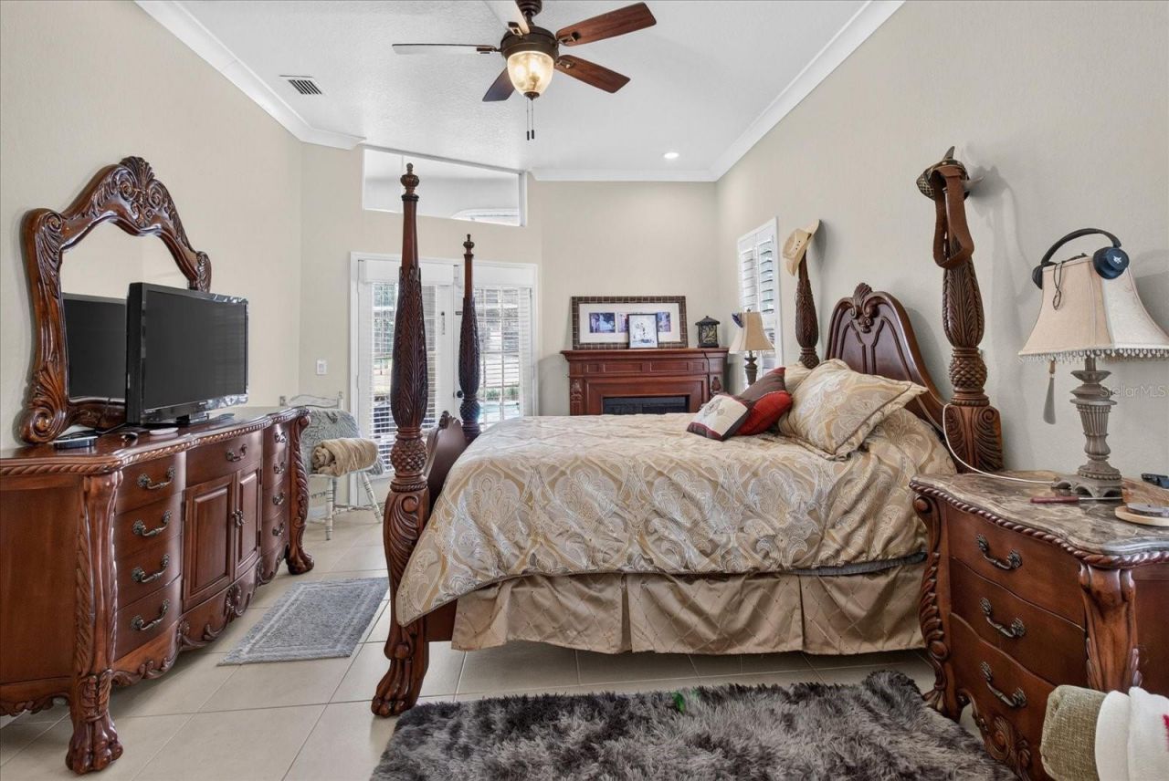 8735 Crescent Forest Boulevard, New Port Richey, FL 34654 Photo