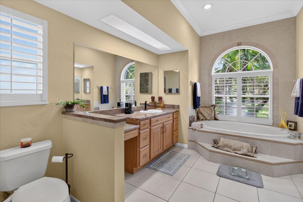 8735 Crescent Forest Boulevard, New Port Richey, FL 34654 Photo