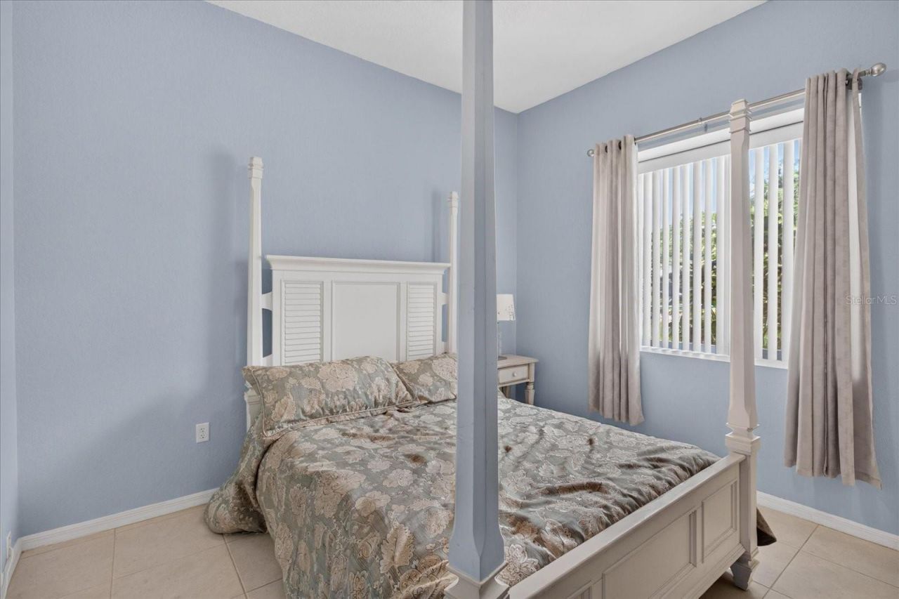 8735 Crescent Forest Boulevard, New Port Richey, FL 34654 Photo
