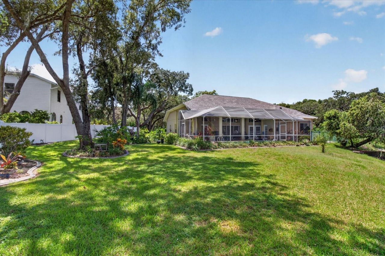 8735 Crescent Forest Boulevard, New Port Richey, FL 34654 Photo