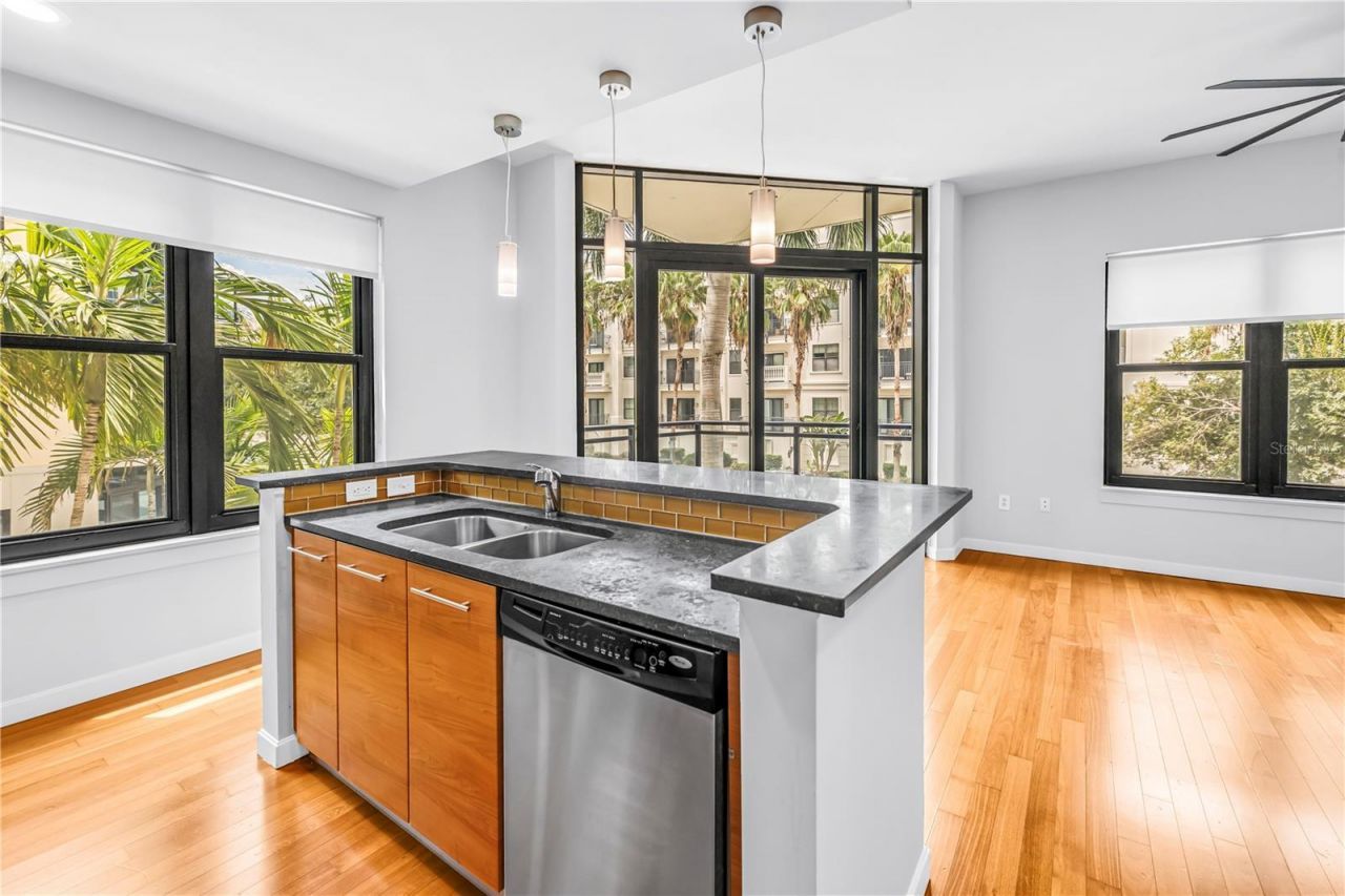 400 4th Avenue S, Unit 207, Saint Petersburg, FL 33701 Photo