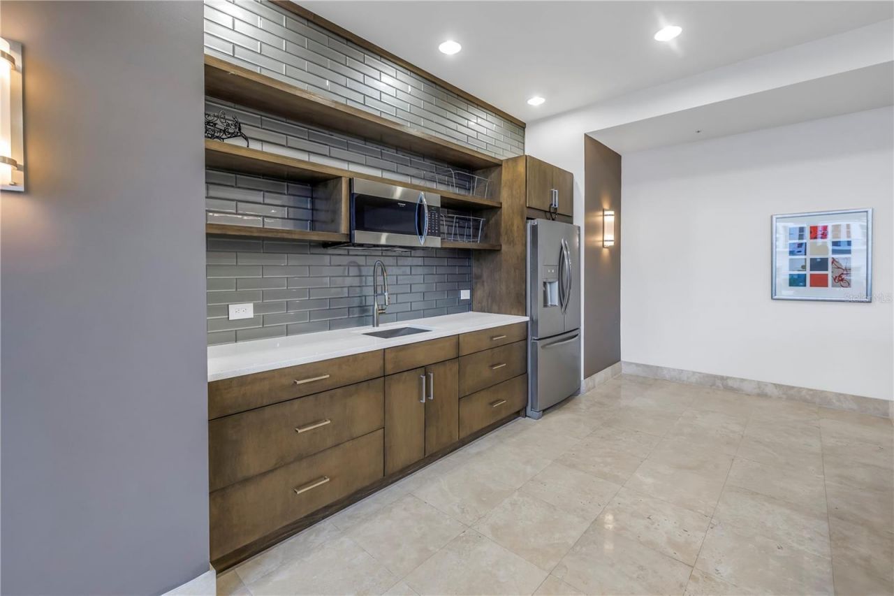 400 4th Avenue S, Unit 207, Saint Petersburg, FL 33701 Photo