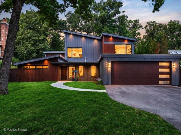 344 E Witchwood Lane , Lake Bluff, IL 60044