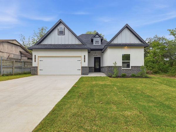 4354 S Waco Avenue, Tulsa, OK 74107