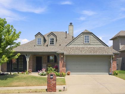 712 W Juneau Street Broken Arrow, OK 74012