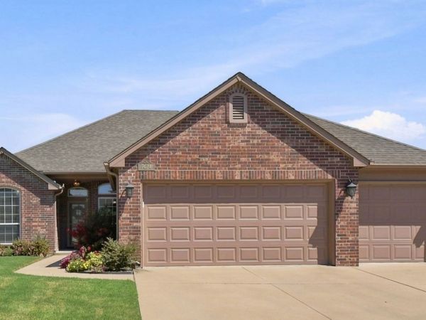 7424 E Indianola Street , Broken Arrow, OK 74014