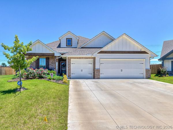 912 E Fulton Court , Broken Arrow, OK 74012