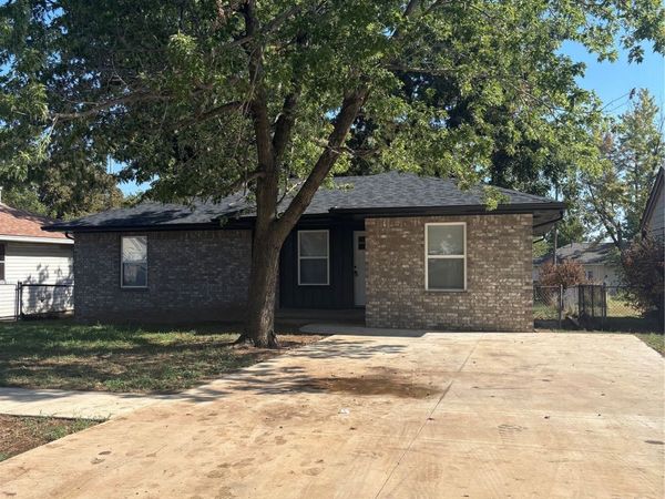 405 E 8th Street , Cushing, OK 74023