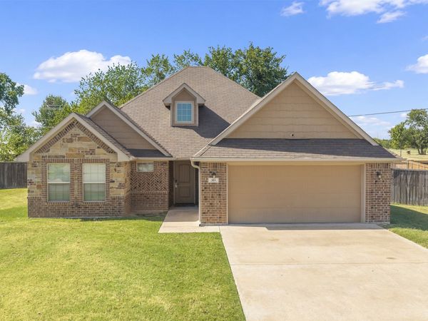 301 Wandering Way , Ardmore, OK 73401