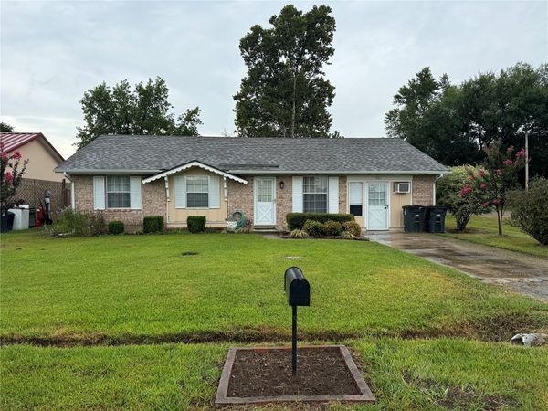 1701 Smith , Durant, OK 74701