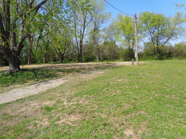 16825 E 116th Street N, Collinsville, OK 74021