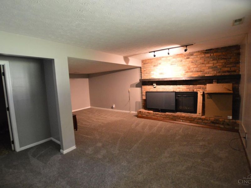 5775 Lake Michigan Drive, Fairfield, OH 45014 Photo 13