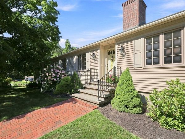 310 Briarwood Avenue, Southbridge, MA 01550