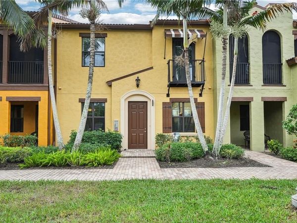 9064 Capistrano ST N, Unit 5004, NAPLES, FL 34113